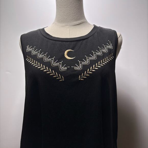 Bloomchic Sleeveless Embroidered Top Size 14-16 - Picture 2 of 8